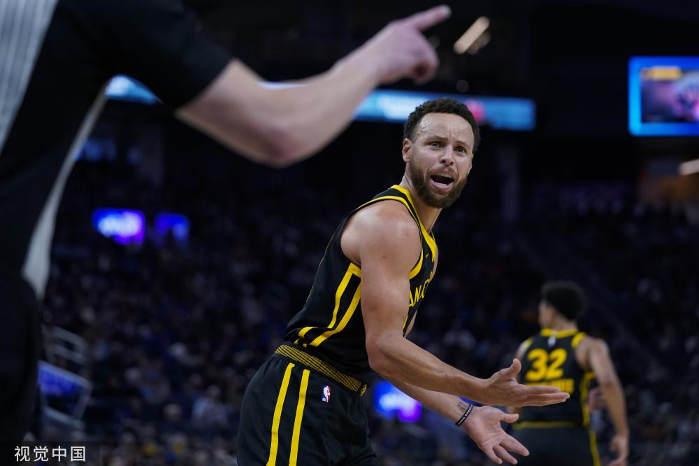 她在半程后 她在半程后