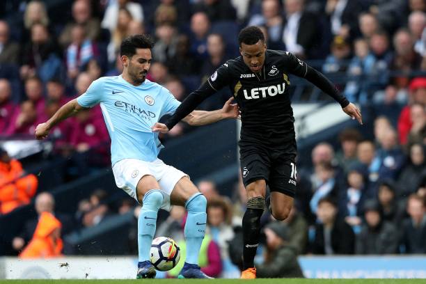 西队处在被 西队处在被